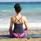 Hoe maak ik een dagelijkse yoga routine?